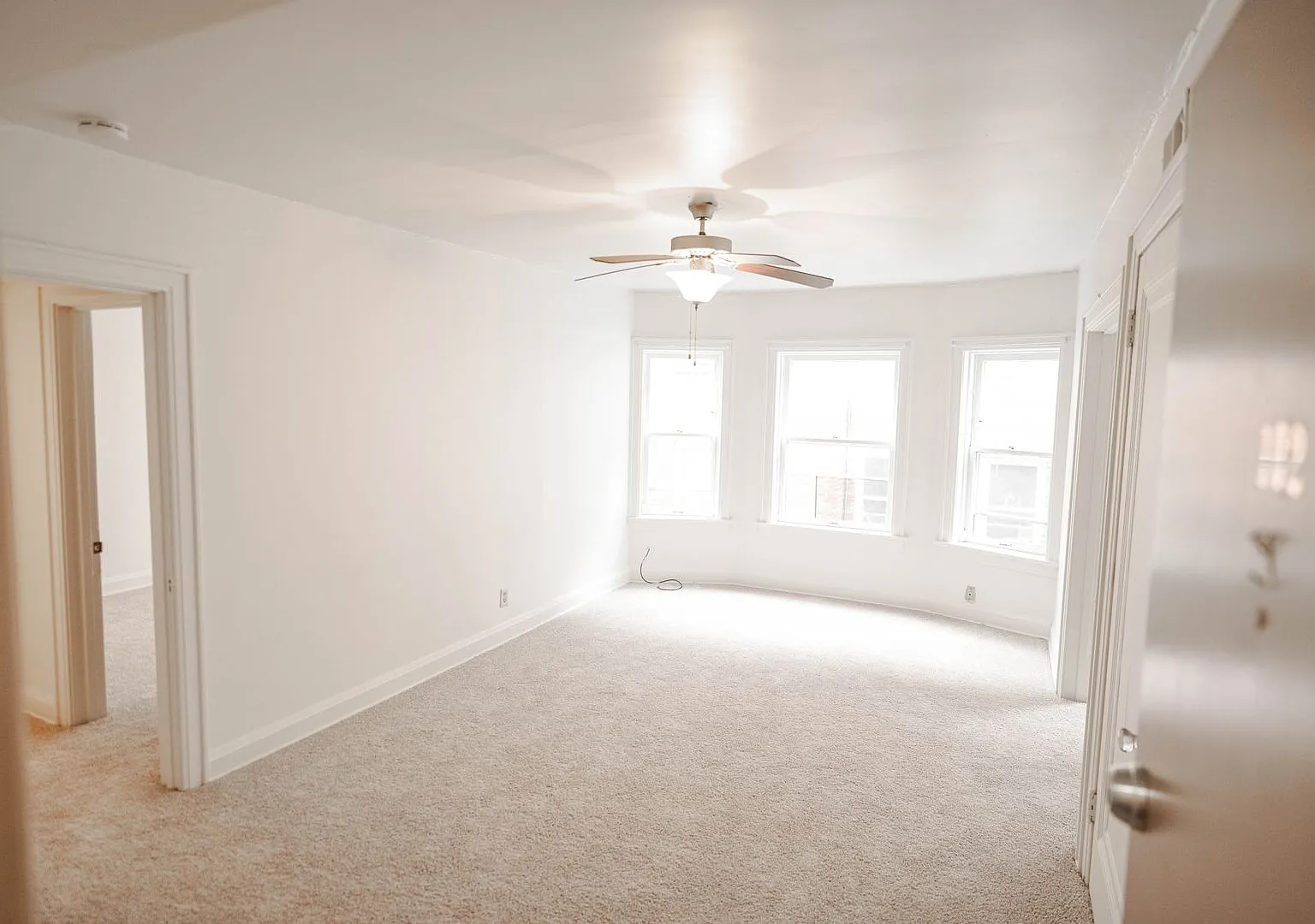 1550 E. Broad St. — Photo 3