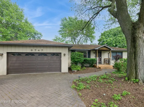 8747 Merrimac Ave, Oak Lawn, IL 60453