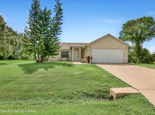 1460 Heartwellville St NW, Palm Bay, FL 32907