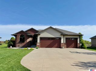 1670 Ridge Run, Seward, NE 68434