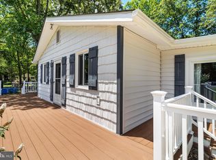 529 White Sands Dr, Lusby, MD 20657