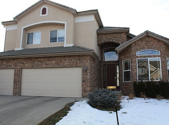 Stucco and stone finish