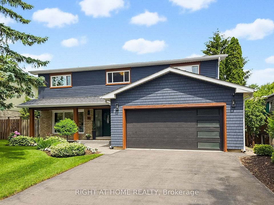 1st image of 18 Oak Lea Cir