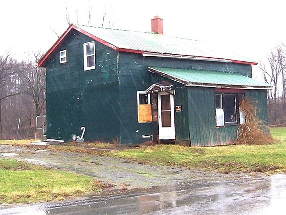 2nd image of 13589 Albion Eagle Harbor Rd