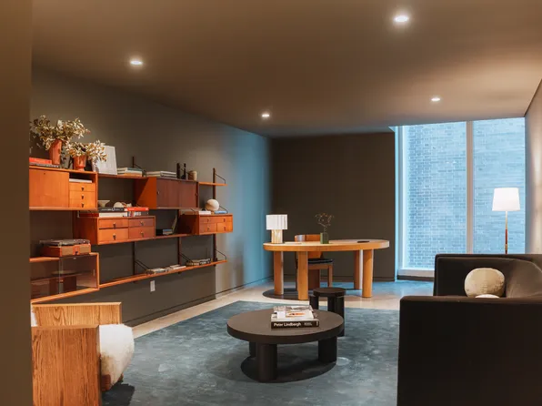 100 East 53rd Street image 11 of 24