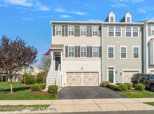 126 Beacon Ln #701, Eatontown, NJ 07724