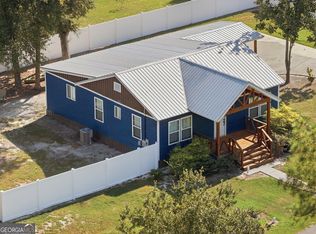 19 McDonald St, Hazlehurst, GA 31539