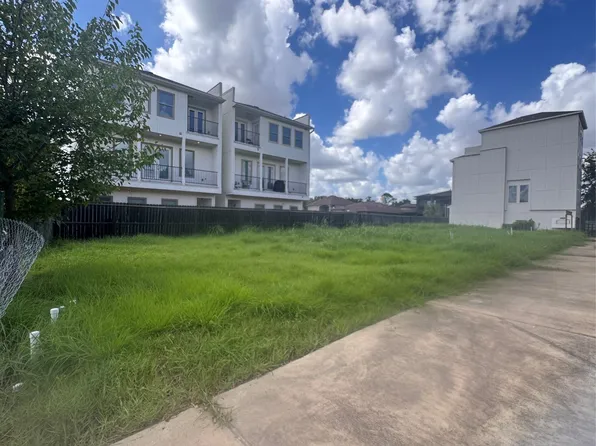 3919-3917 Griggs Rd, Houston, TX 77021