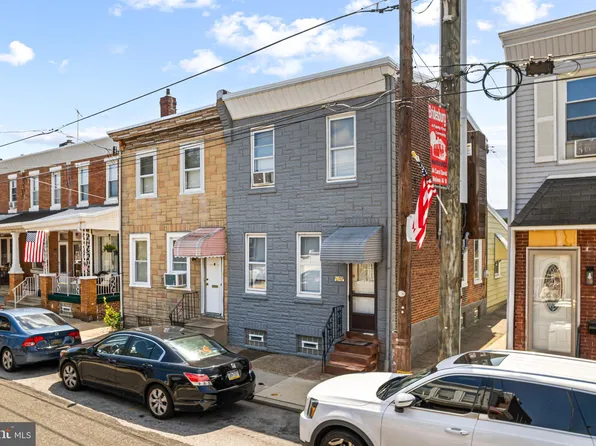 4517 Salmon St, Philadelphia, PA 19137