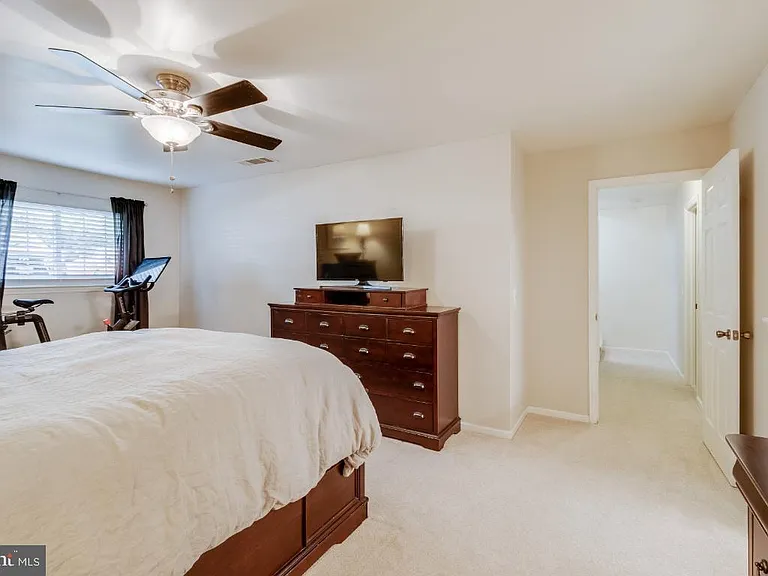 5818 Inman Park Cir #100 — Photo 31