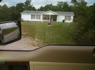 1110 Green Meadows Rd, Sharpsburg, KY 40374
