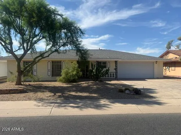 9910 W Kingswood Circle, Sun City, AZ 85351
