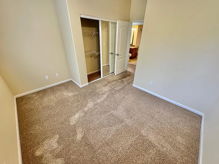 10217 King Henry Ave #101 — Photo 12