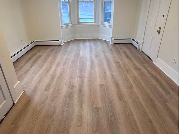 5th image of 9 Mount Vernon St #102