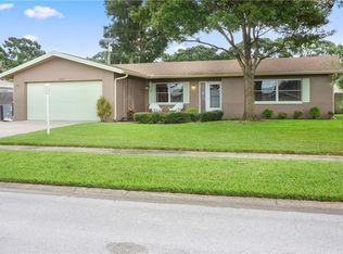 1889 Paradise Ln, Clearwater, FL 33756