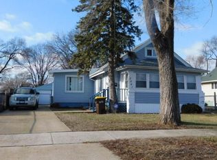 2641 10th St, Rockford, IL 61109