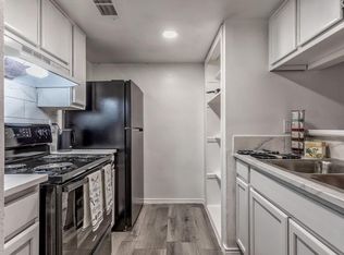 3150 Cliff Creek Crossing Dr #FC6DA908F, Dallas, TX 75237