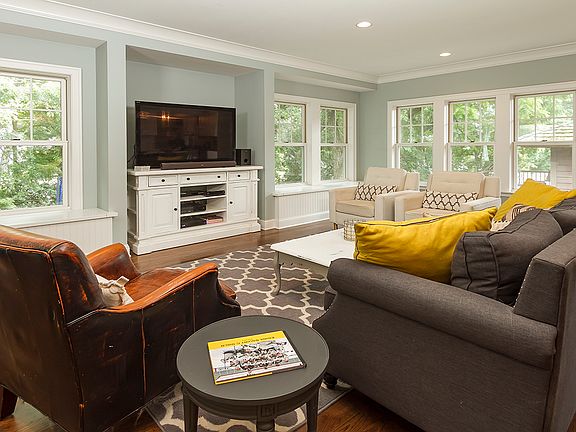 Amazing Southern Exposure