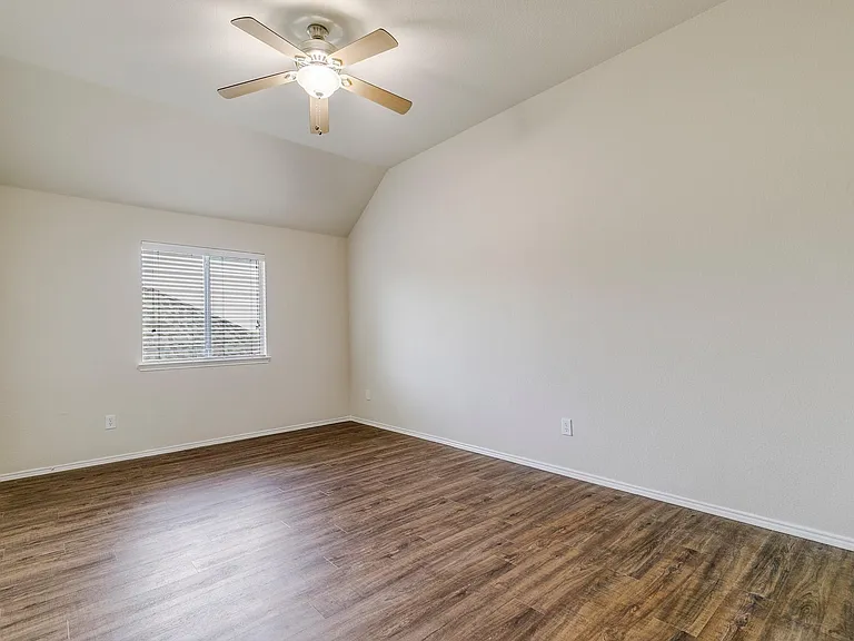 11570 Beeville Dr — Photo 33