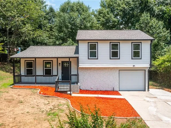 847 Half Moon Holw, Lilburn, GA 30047