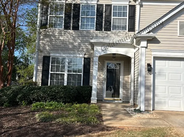 815 Weybourne Dr, Greer, SC 29650