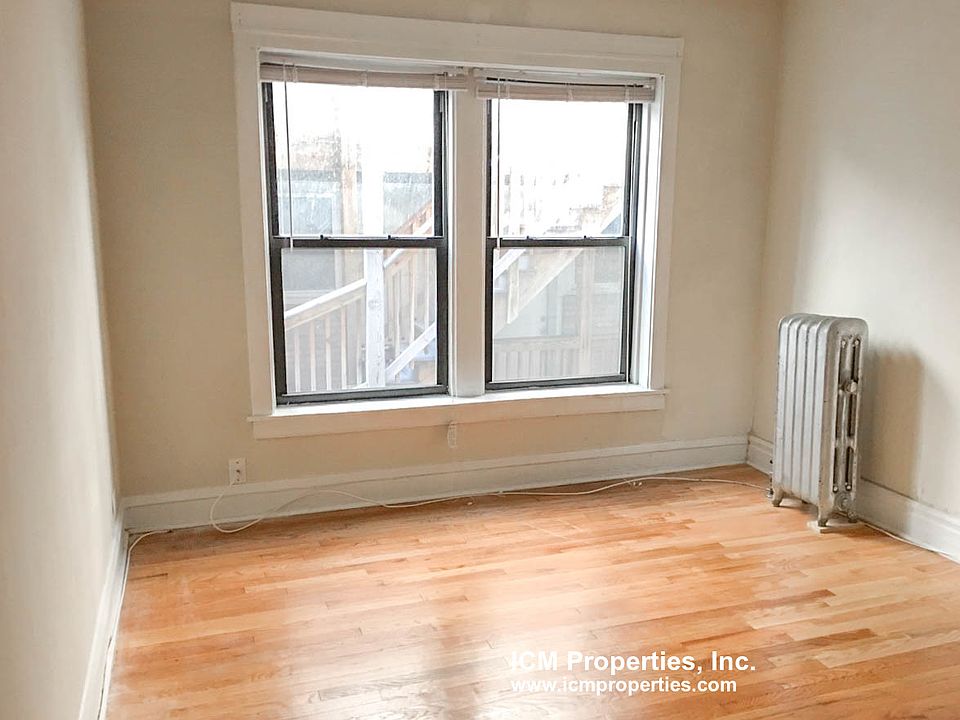 1st image of 518 W Cornelia Ave APT 216