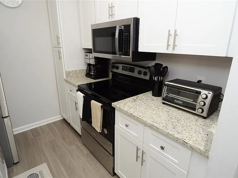 11901 4th St N #6106 — Photo 12