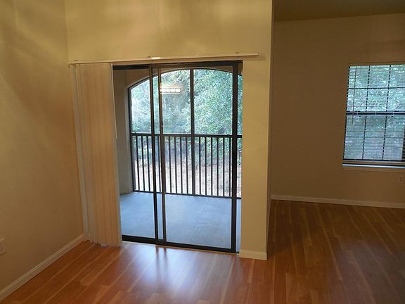 5th image of 2141 Portofino Pl Unit 2827