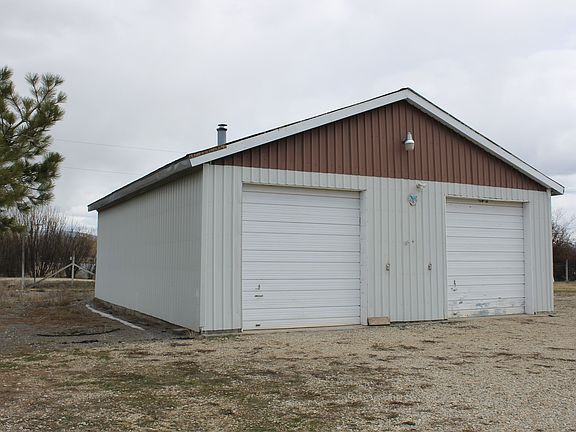 3rd image of 13675 Moccasin Ln