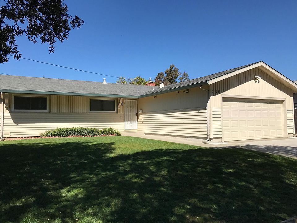 2nd image of 3133 Mattos Ave