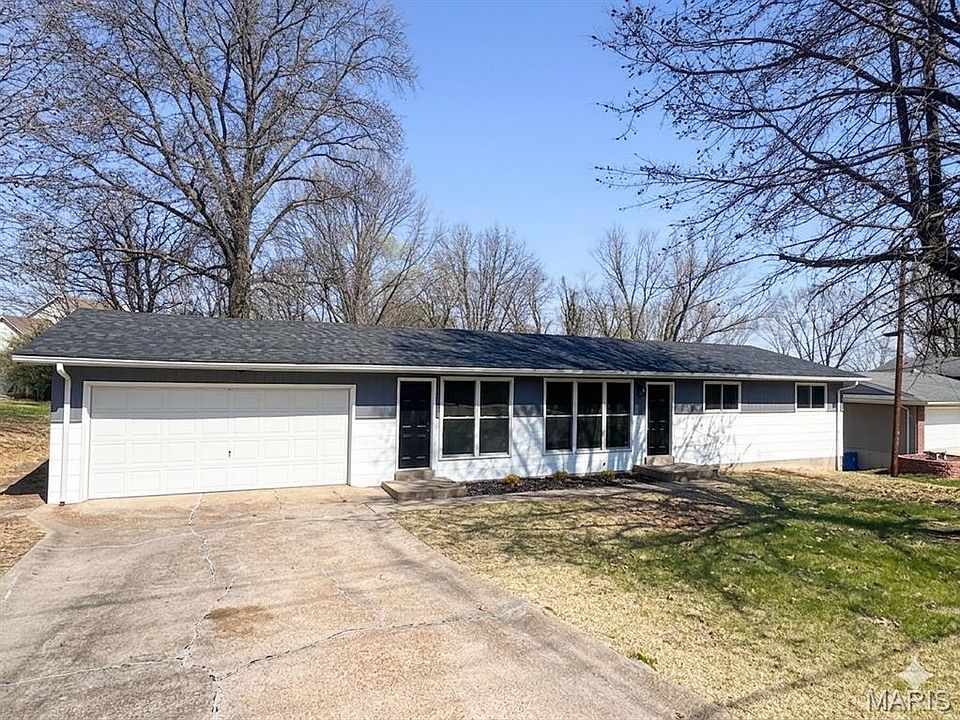 1st image of 13035 Old Jamestown Rd