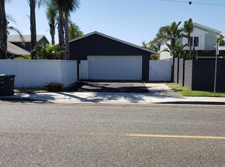 1911 Orange Ave #B, Costa Mesa, CA 92627