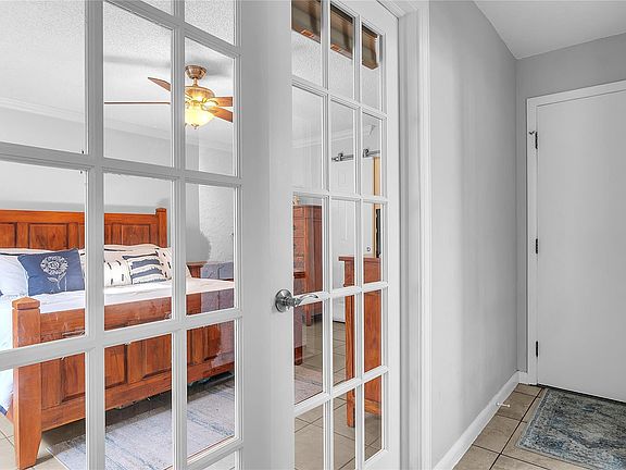4th image of 5681 Ainsley Court