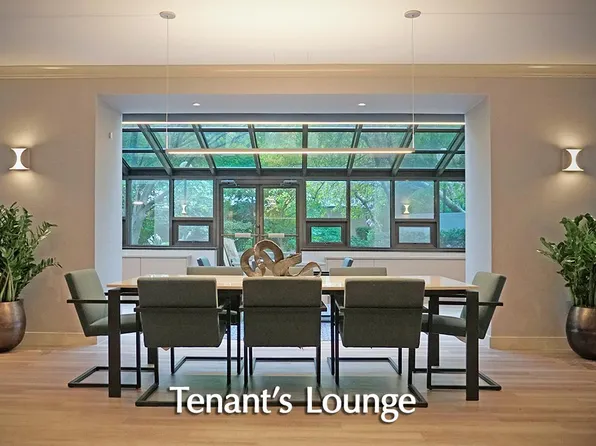 1755 York Avenue image 5 of 7