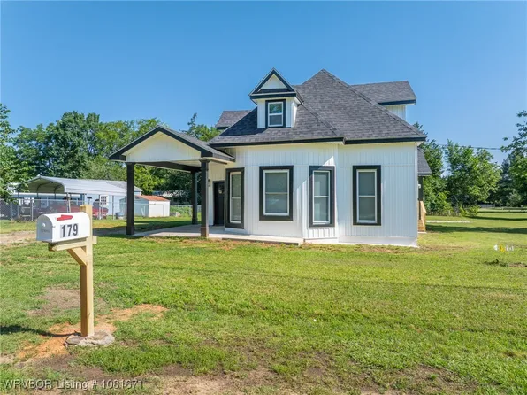 179 W Grove St, Magazine, AR 72943