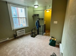 6333 Walnut St APT 1D, Pittsburgh, PA 15206
