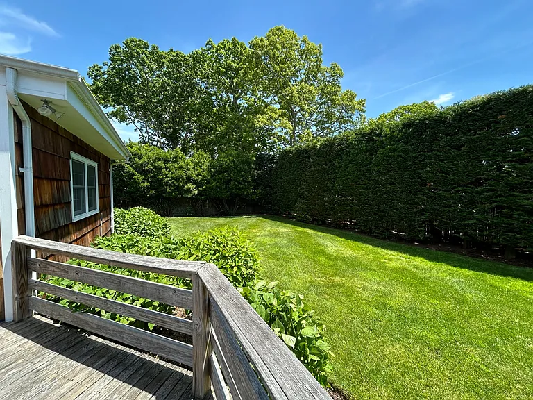 40 Roman Rd — Photo 19