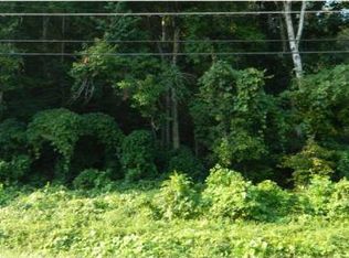 688 Green Pond Rd, Soddy Daisy, TN 37379