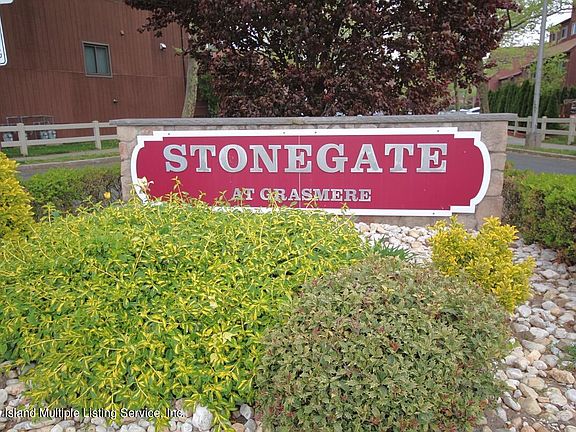 2nd image of 201 Stonegate Dr