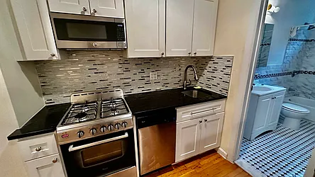 Rented by HOLTON REAL ESTATE INC.