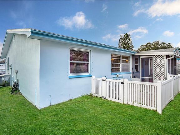 3rd image of 1016 Egret Ct