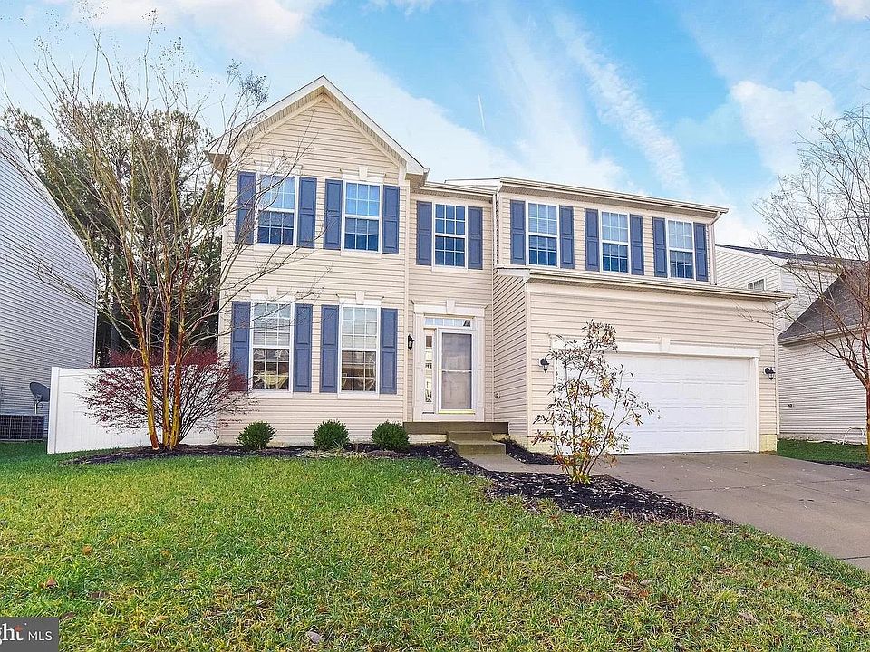 1st image of 21435 Lookout Dr