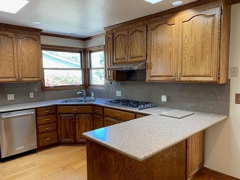 122 Nimitz Ave — Photo 10