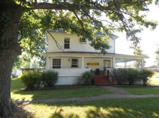 422 Oak St, Bosworth, MO 64643