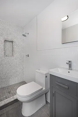 Rented by REAL New York | media 9