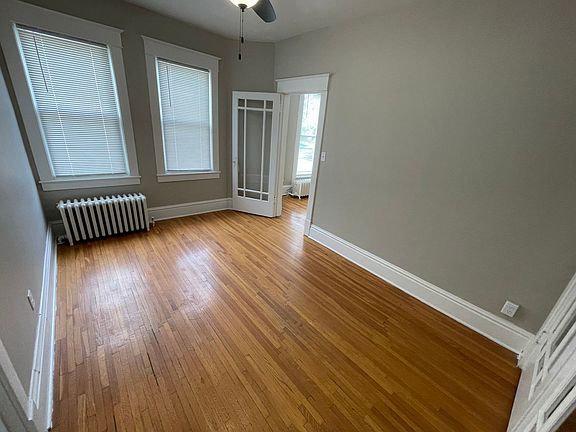 5th image of 1105 E Jefferson St APT 3