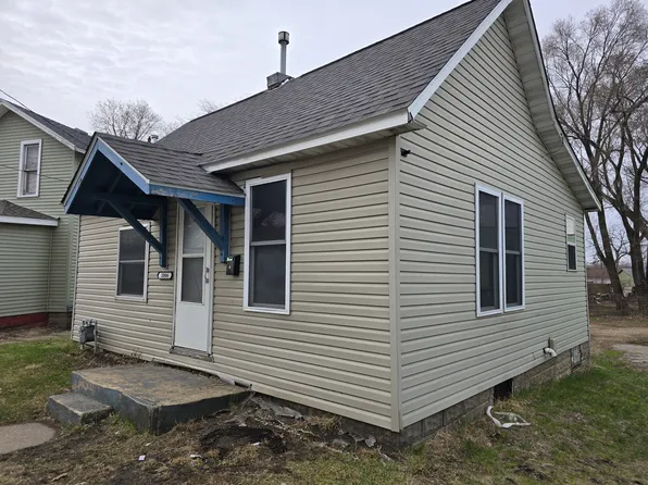 2006 Lafayette St, Waterloo, IA 50703