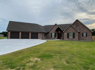 4555 Battington Ln, Sulphur, LA 70665