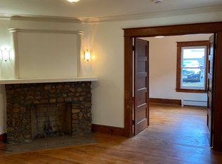 6 Lake St #1, Pittsfield, MA 01201