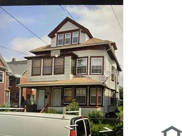 98 6th St Floor 2, Bridgeport, CT 06607